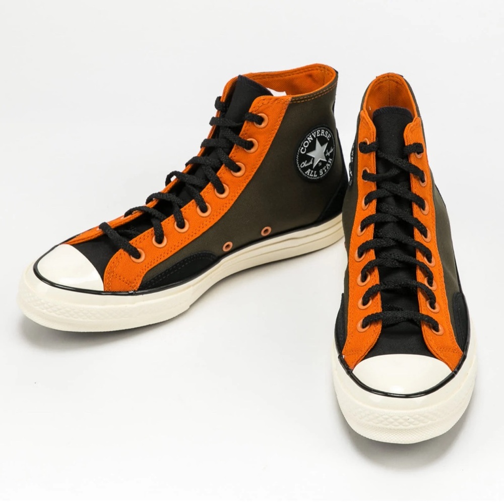 CONVERSE CHUCK 70 COURT HI “Court Reimagined”
Cargo Khaki/ Fire Pit/ Egret